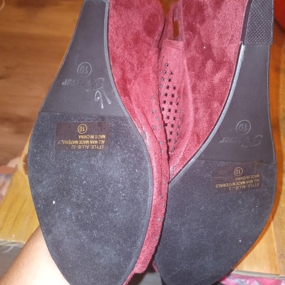 Forever Women Size 10 Shoes - Picture 3 of 3